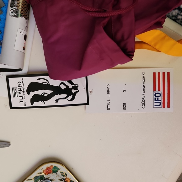 Brand new small UFO pants (Girly fit) - Picture 2 of 2